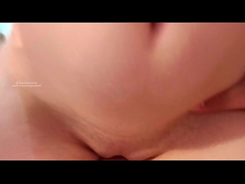 ❤️ Je dormais dans la chambre de ma sœur et je me suis réveillé comme ça. ❤️❌ Porno beau at us
